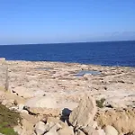 Seafront With Private Terrace In Marsascala By 360 Estates 아파트
